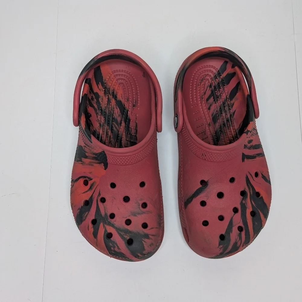 Crocs Red Black Sandal Water Shoe 3Y